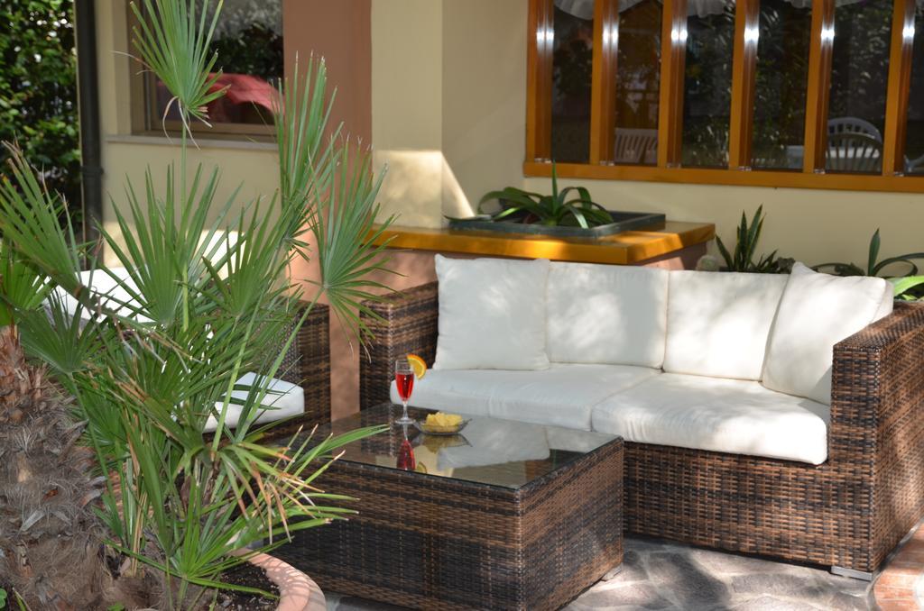 Hotel Monique Cervia Extérieur photo