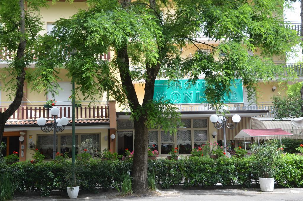 Hotel Monique Cervia Extérieur photo